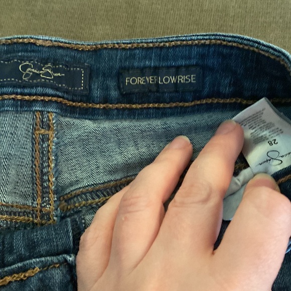 Size 6 shorts lot - Picture 3 of 7